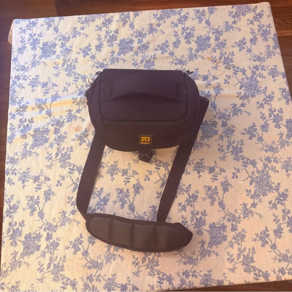 Ruggard Black Camera Bag